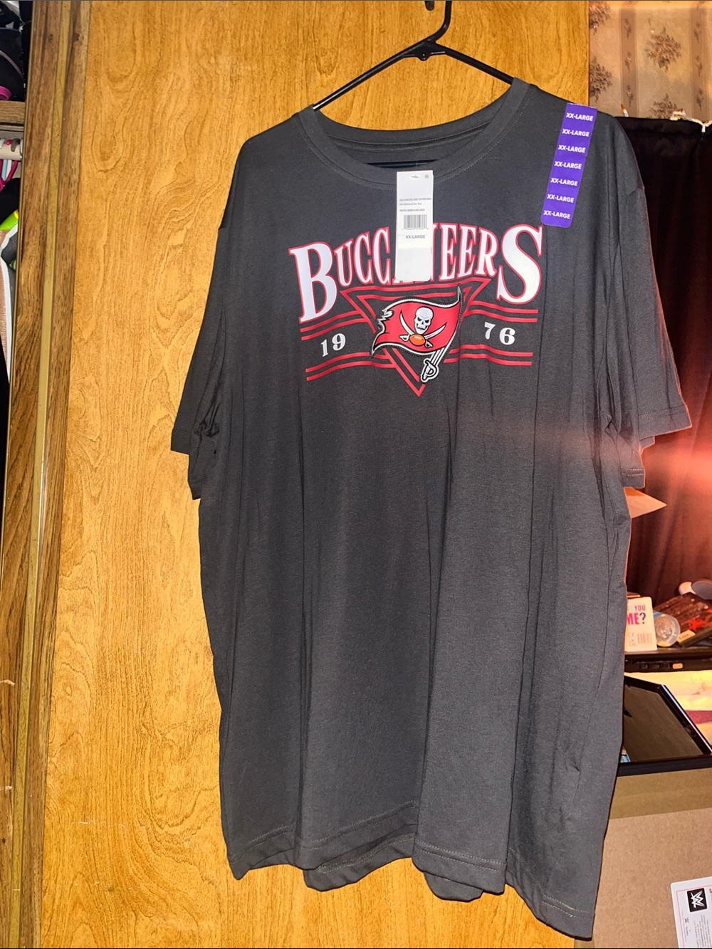 Tampa Bay Buccaneers T Shirt Size XXL NWT